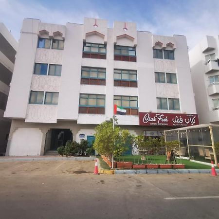 Apartamento Peace Full Place Abu Dabi Exterior foto